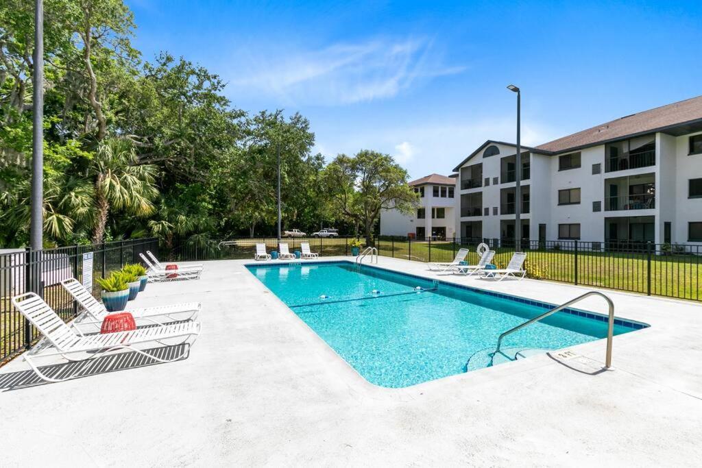 Oasis 203 - Symmetry & Serenity Titusville Exterior photo
