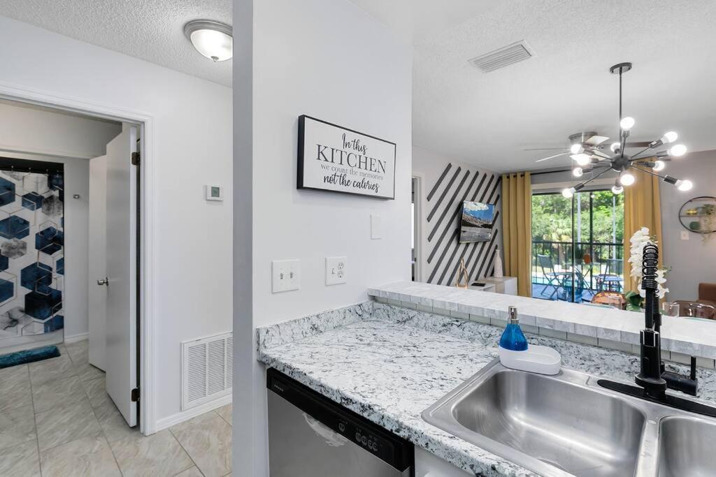 Oasis 203 - Symmetry & Serenity Titusville Exterior photo